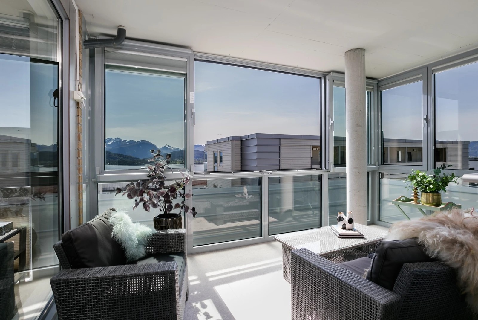 Innebygget Balkong mot Sør